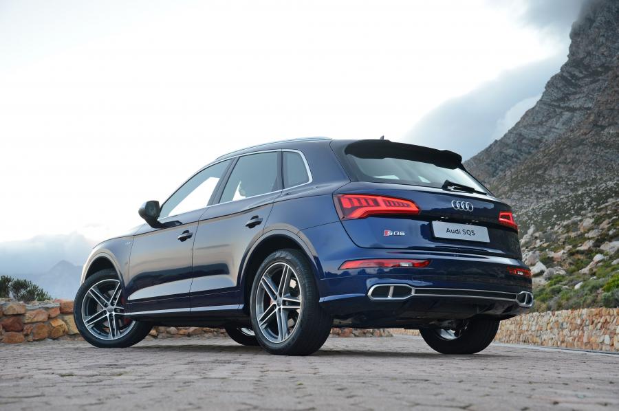  Audi SQ5 3.0 TFSI 2017 года  (ZA) (фото 22 из 27)